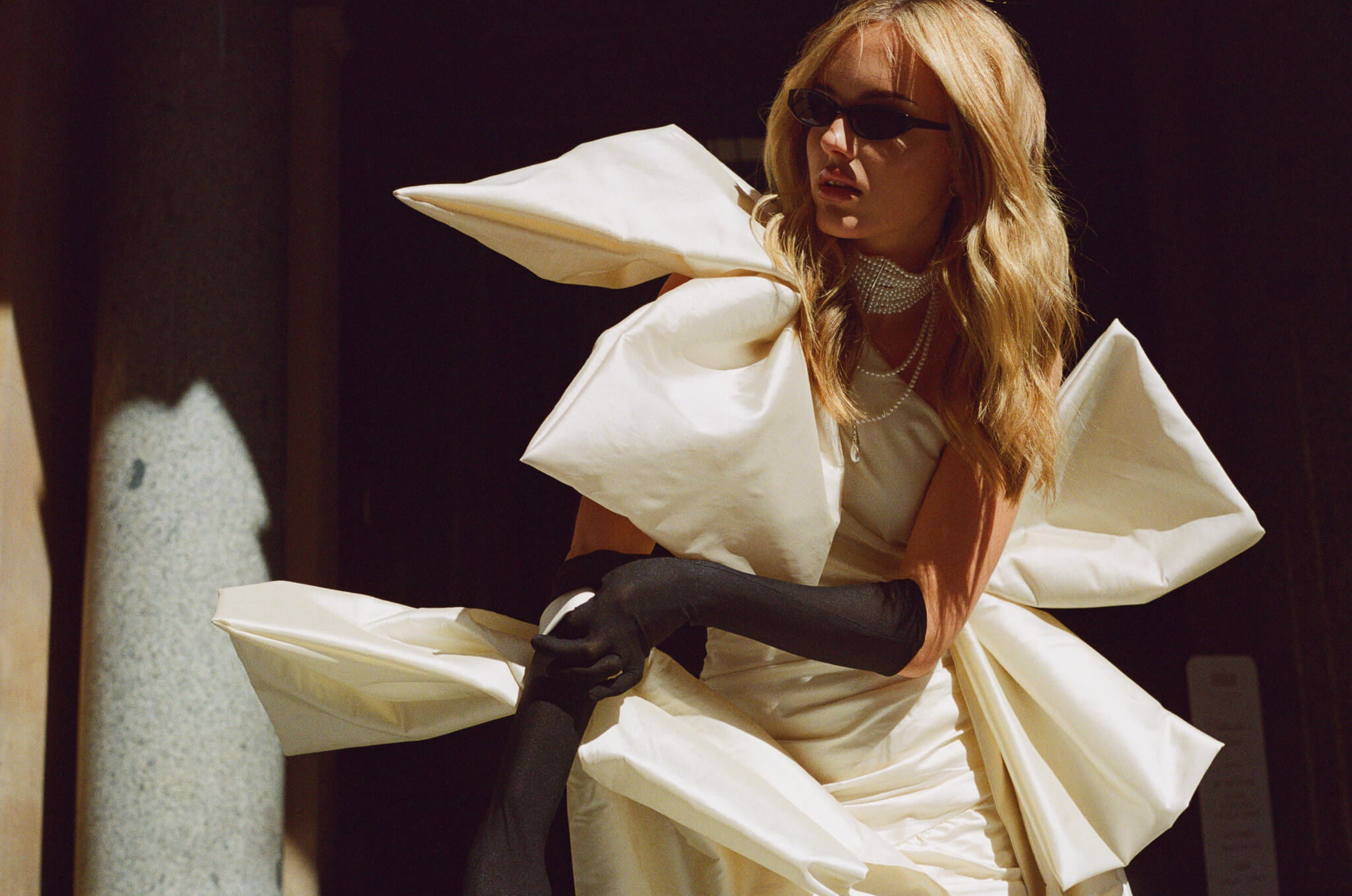 Celeste Bows - Champagne